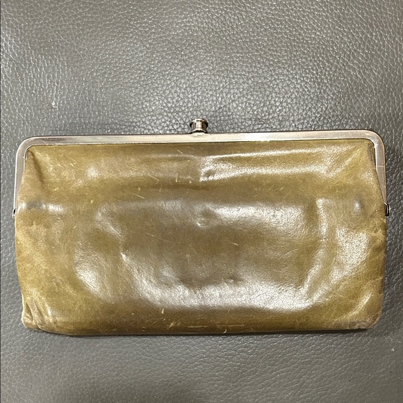 Hobo International Lauren Double-Frame Wallet EUVC floral interior - Picture 7 of 9